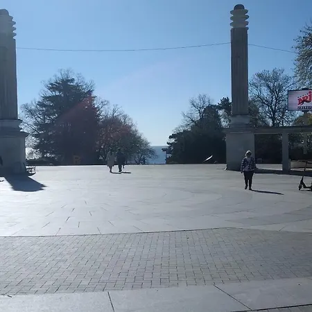 Festival And Congress Centre * Warna